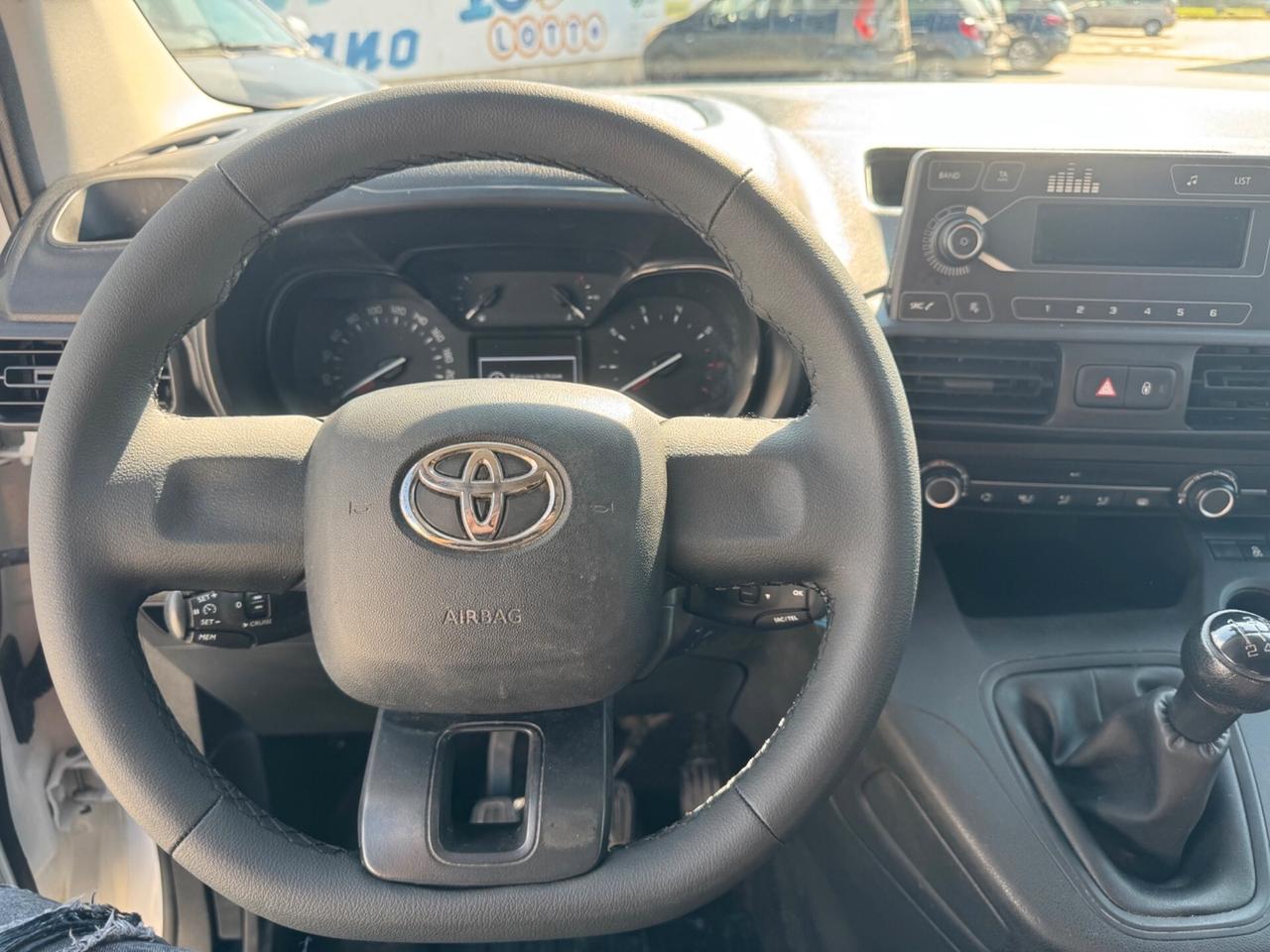 Toyota Proace City 1.5D 100 CV Active