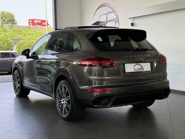 PORSCHE Cayenne 3.0 Diesel 250cv Service PORSCHE Tetto Apribile