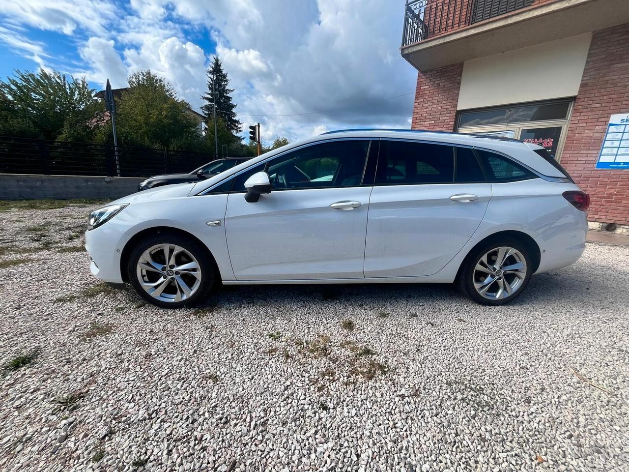 Opel Astra 1.5 CDTI 122 CV S&S Sports Tourer GS Line