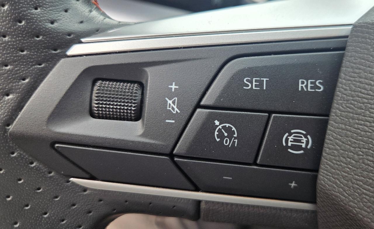 SEAT IBIZA 1.0 TSI FR LIMITED ED. CERCHI 18 FULL