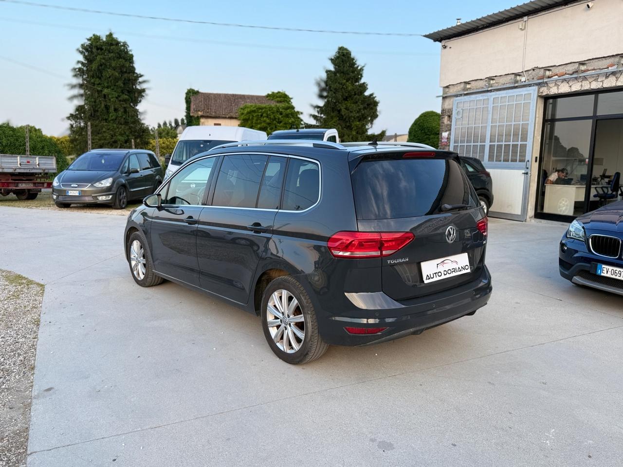 Volkswagen Touran 1.6 TDI Executive BlueMotion Technology