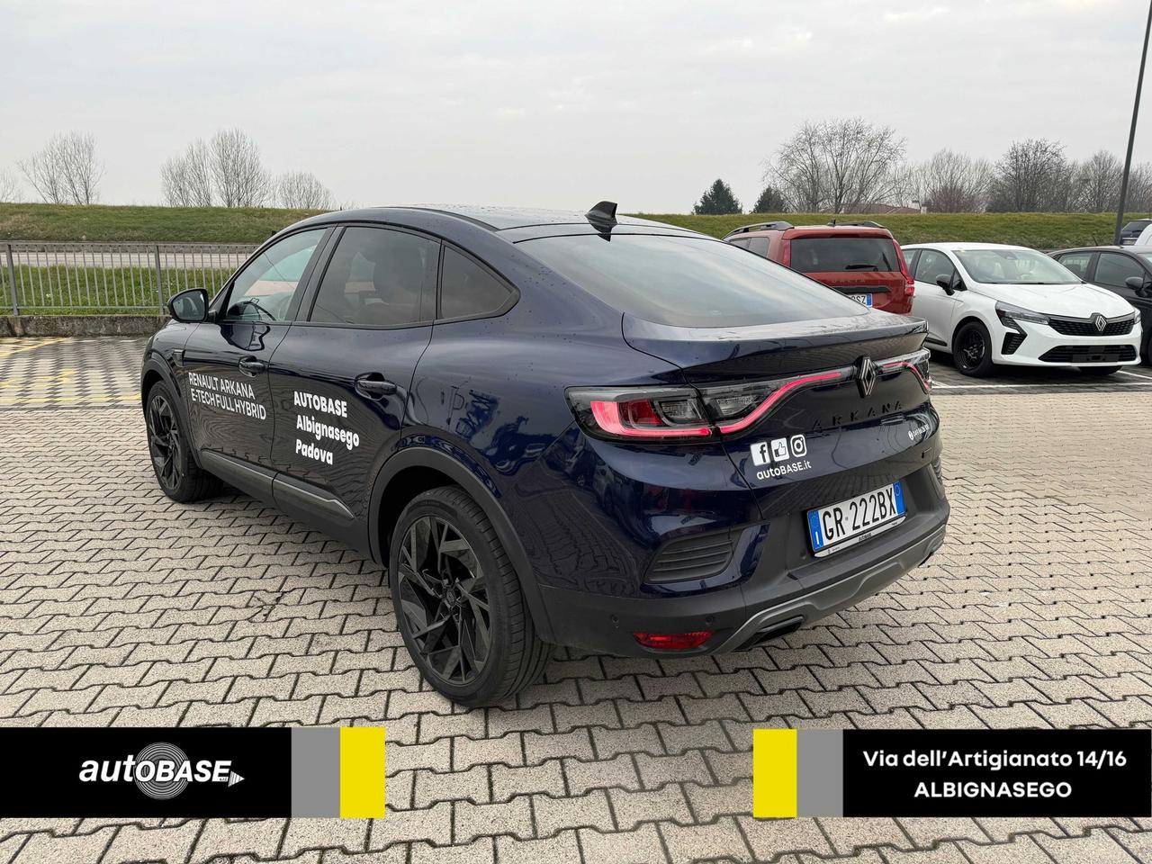 Renault Arkana Esprit Alpine E-TECH full hybrid 145cv