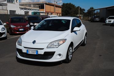 Renault Megane 1.5 dCi 90CV Attractive