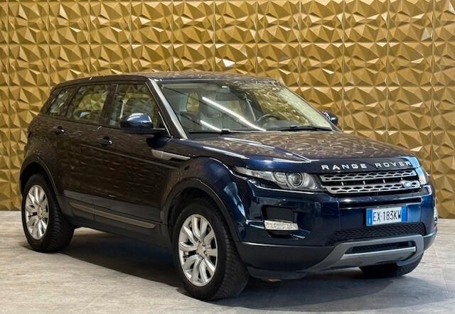 Land Rover Range Evoque 2.2 TD4 5p. Pure