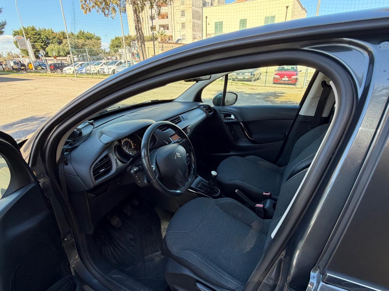 Citroen C3 BlueHDi 75 cv Live Edition