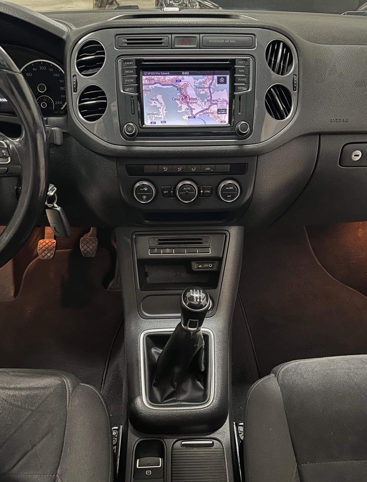Volkswagen Tiguan 2.0 TDI 110cv Sport&Style BMT