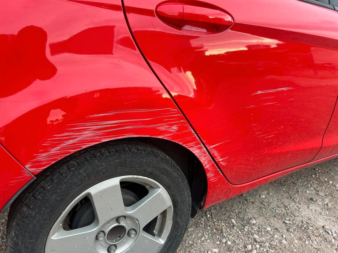Ford Fiesta 1.5 TDCi 75CV 5 porte MOTORE ?