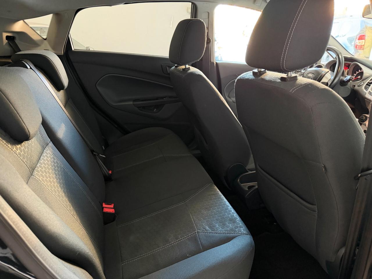 Ford Fiesta 1.4 TDCi 5p. Titanium