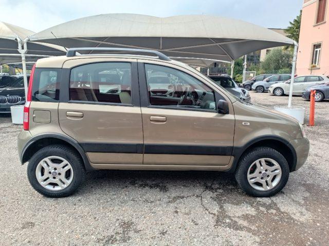 FIAT Panda 1.3 MJT 16V 4x4 Climbing