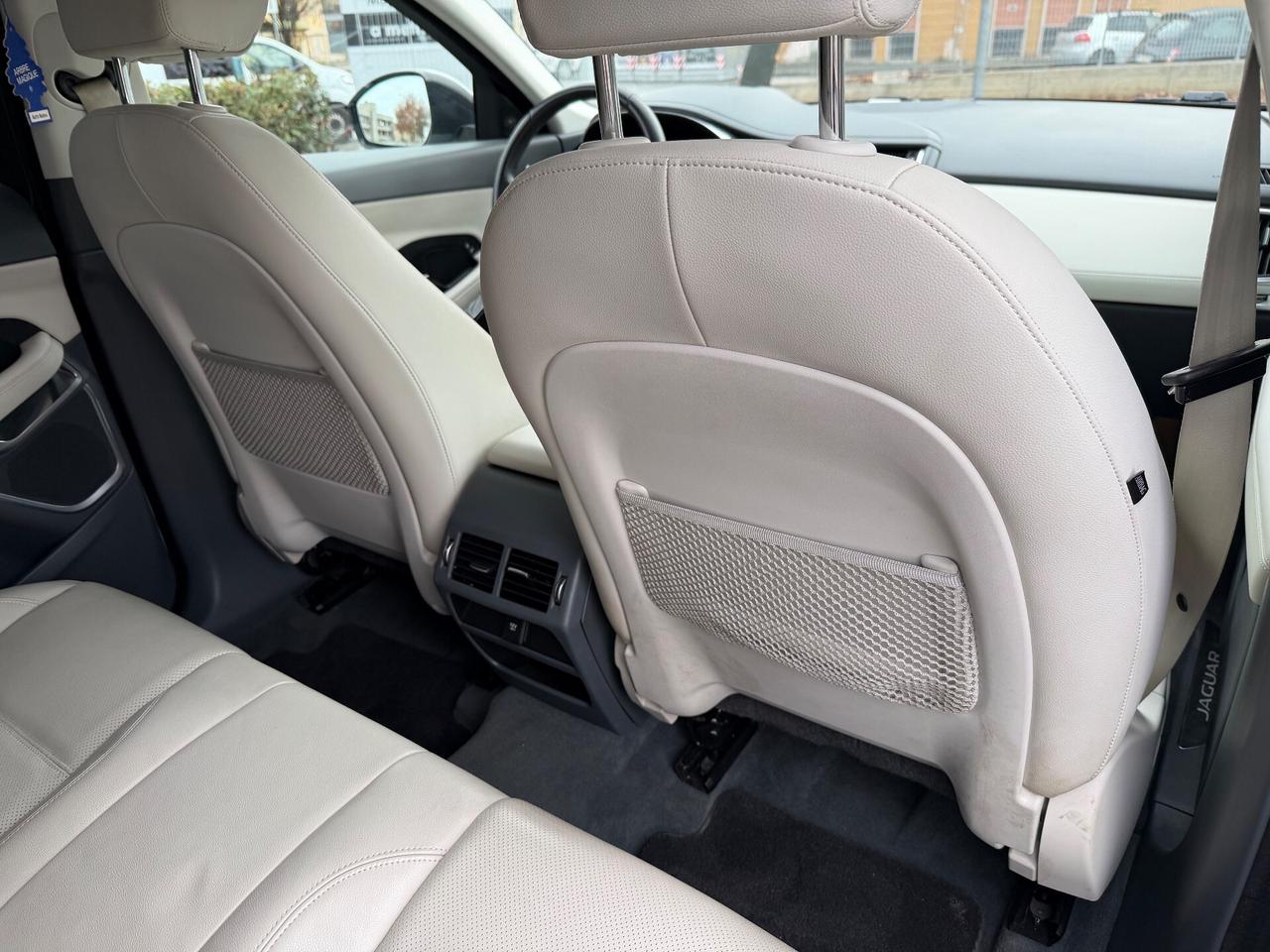 Jaguar E-Pace 2.0D 180 CV AWD S