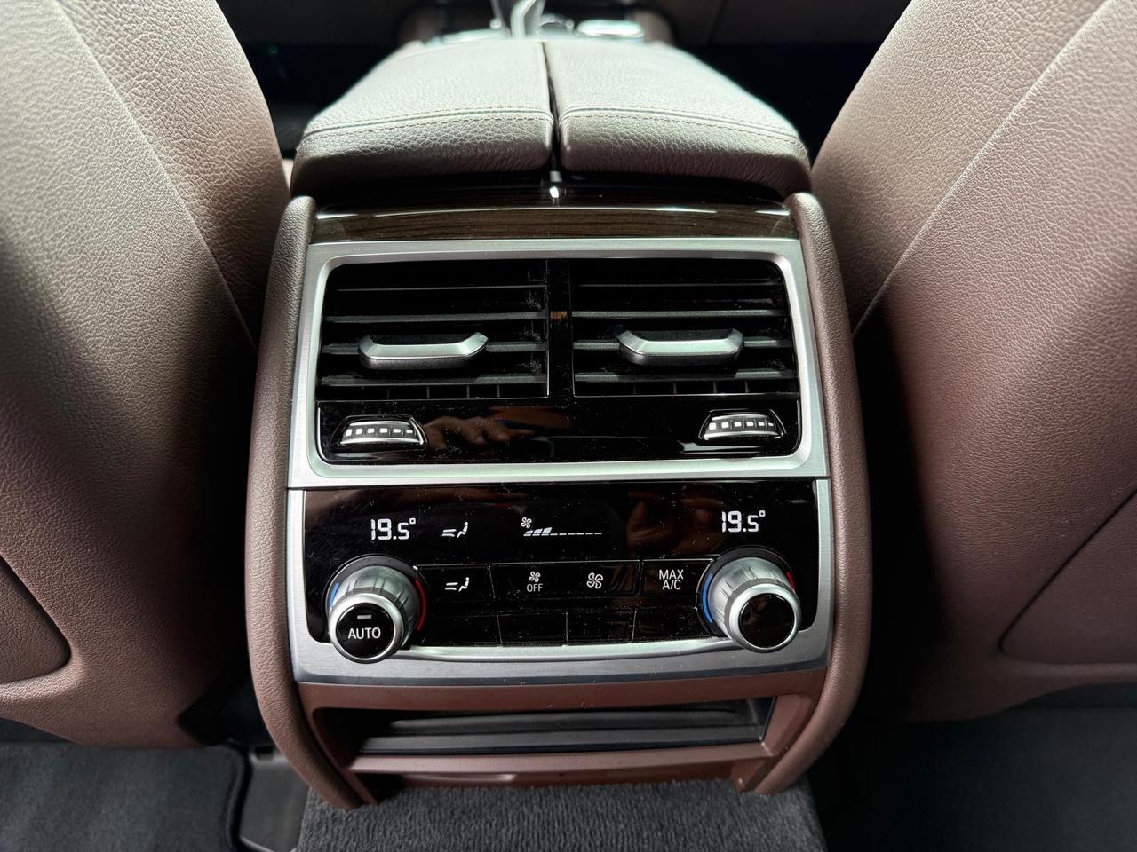 Bmw 730d X-Drive Luxury Carbon Core