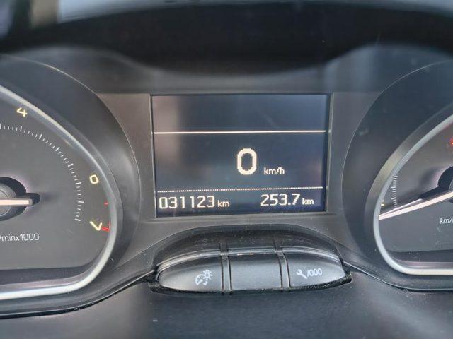 PEUGEOT 208 PureTech 82 5 porte Allure NEOPATENTATI