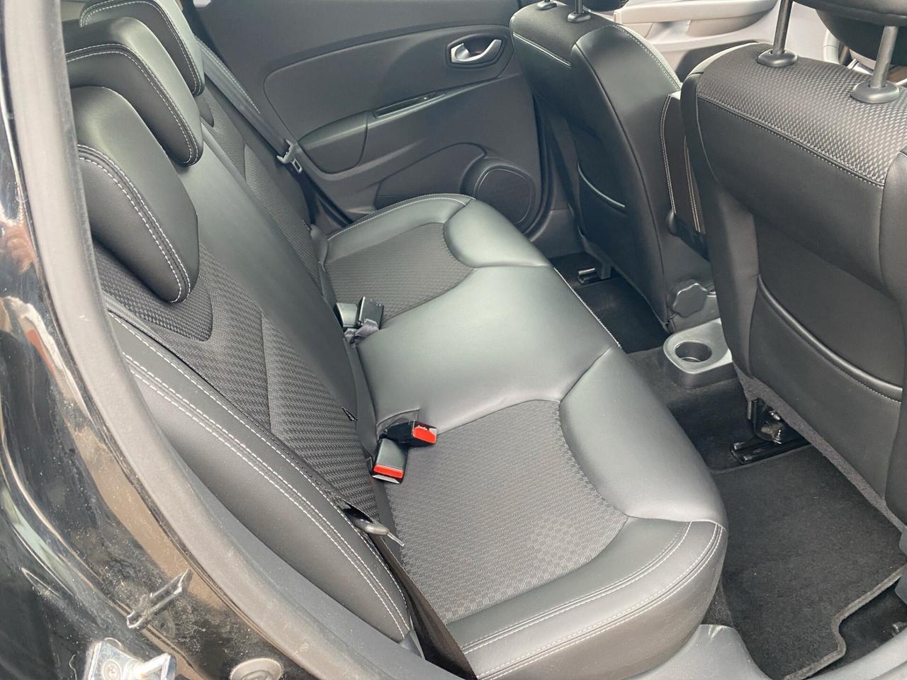 Renault Clio TCe 12V 90 CV GPL 5 porte Moschino Life