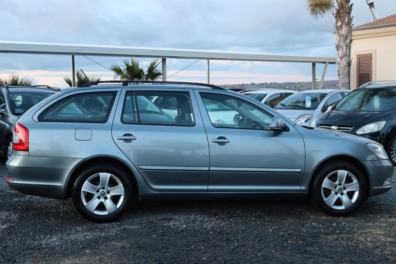 Skoda Octavia 1.6 TDI CR F.AP. Wagon Elegance