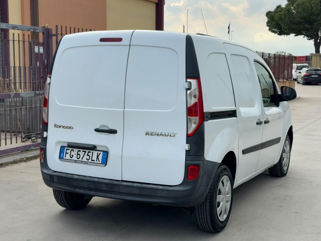 Renault Kangoo 1.5 dCi 90CV F.AP. Stop & Start 4p. Express Energy