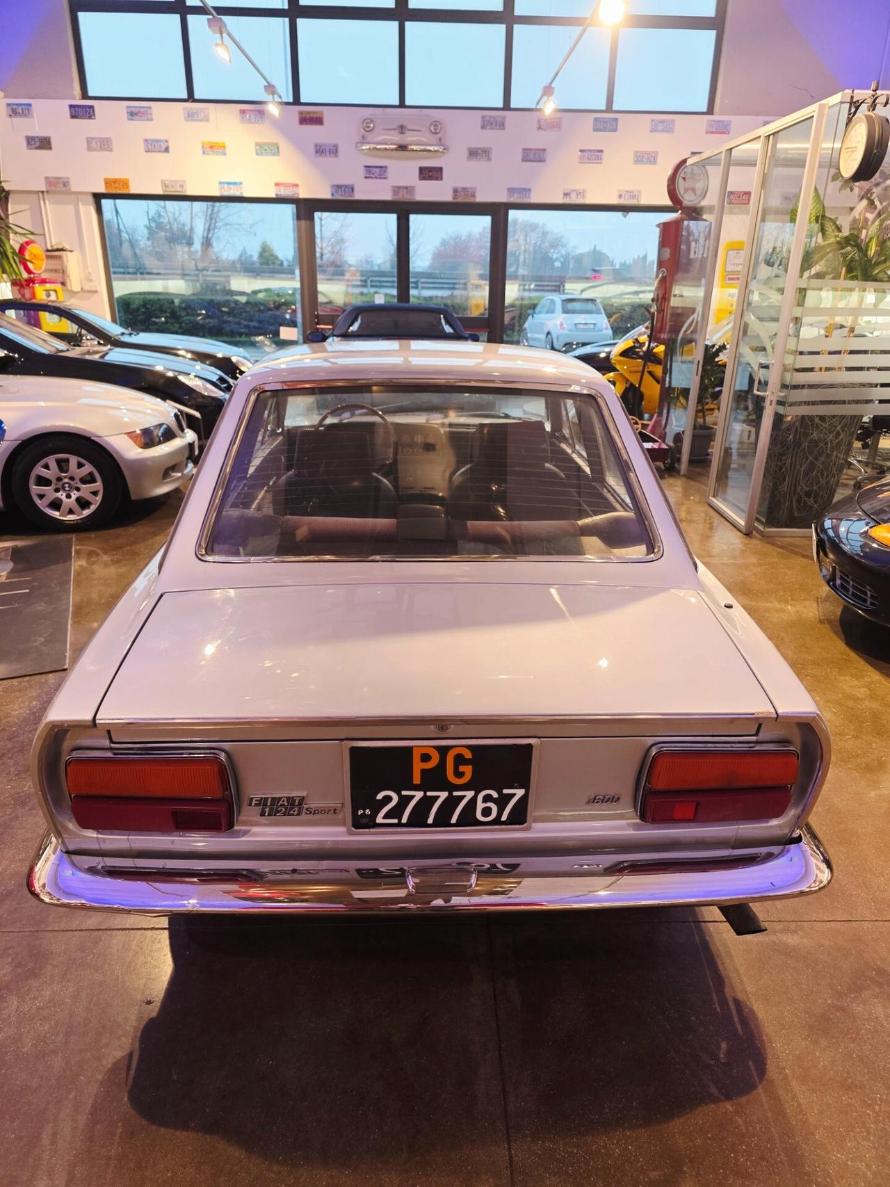 Fiat 124 Coupe coupe' 1.6 cc Targhe originali