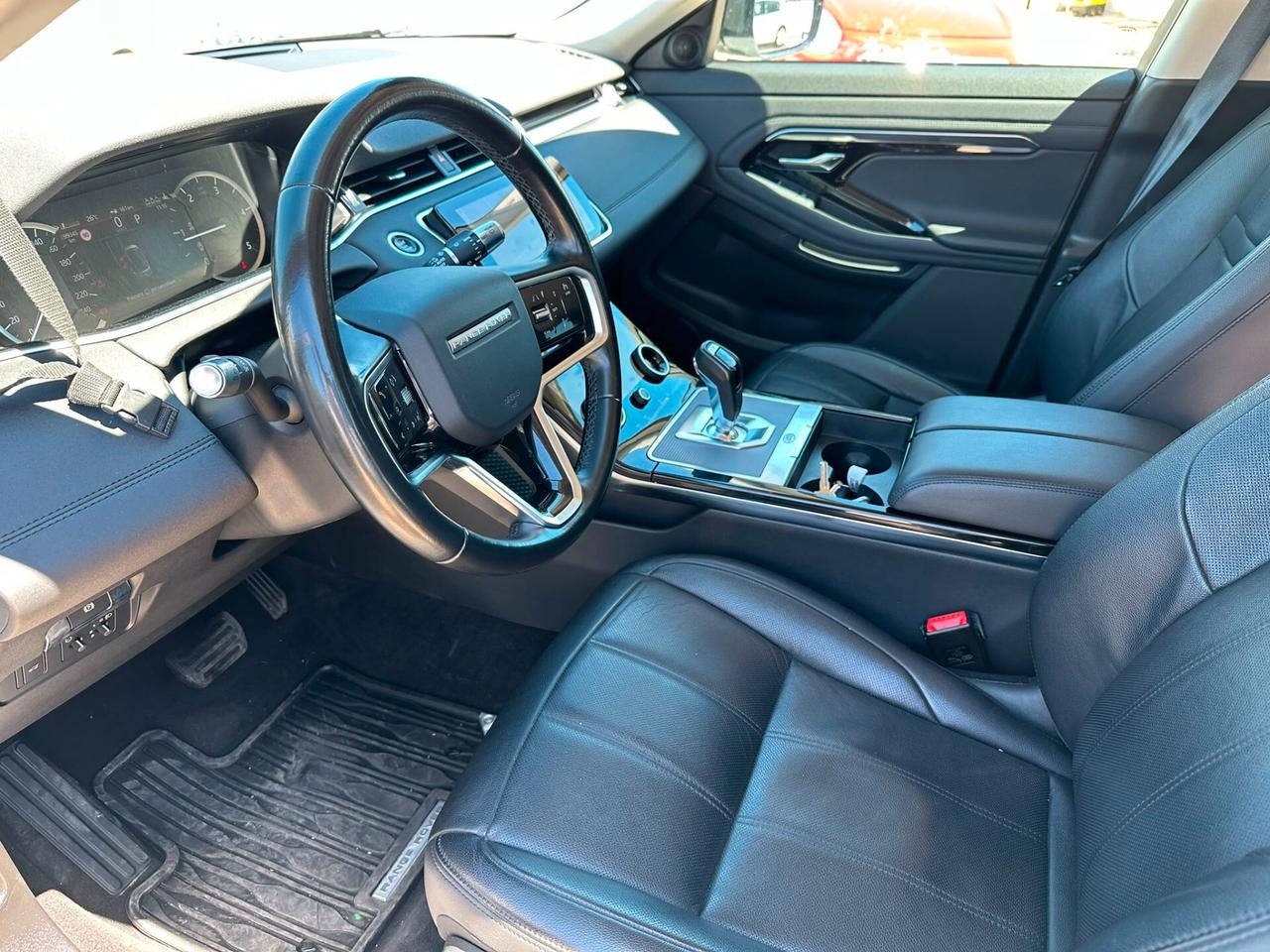 Land Rover Range Evoque 2.0D Auto R-Dynamic