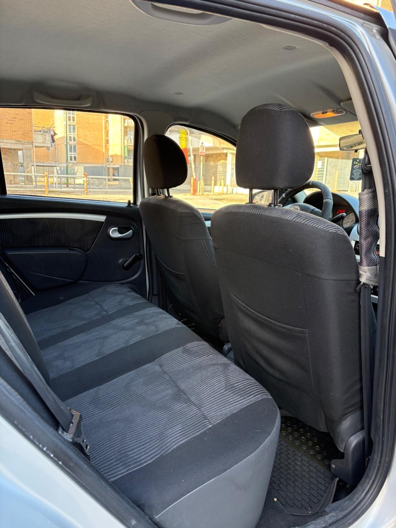 Dacia Sandero 1.4 8V GPL 163000km