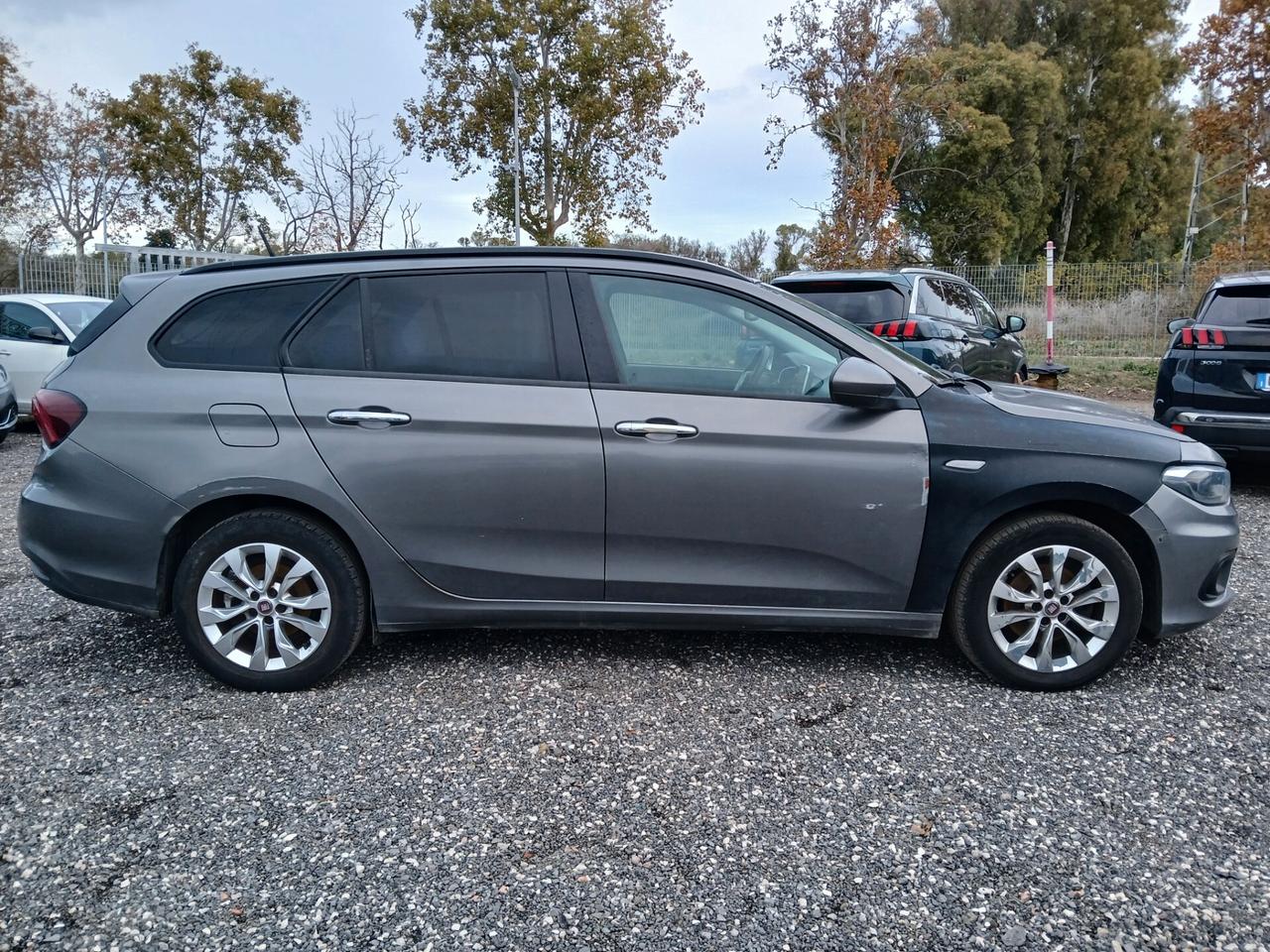 Fiat Tipo 1.6 Mjt S&S SW Lounge