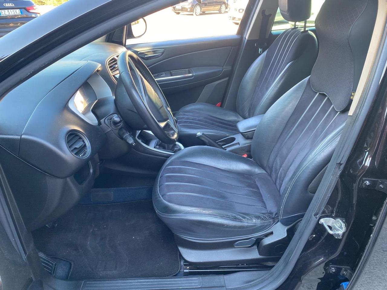 Lancia Delta 1.6 Multijet 120 cavalli anno 2013