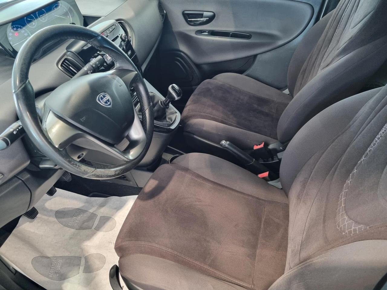 Lancia Ypsilon 1.3 MJT 16V 95 CV 5 porte S&S Gold