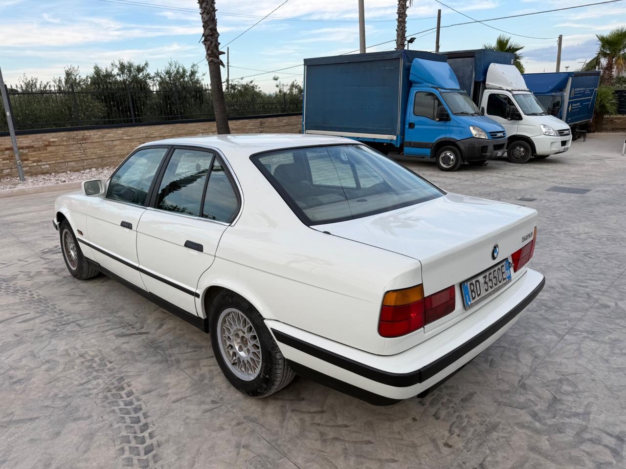 Trattore auto Bmw 520 520i 24V cat