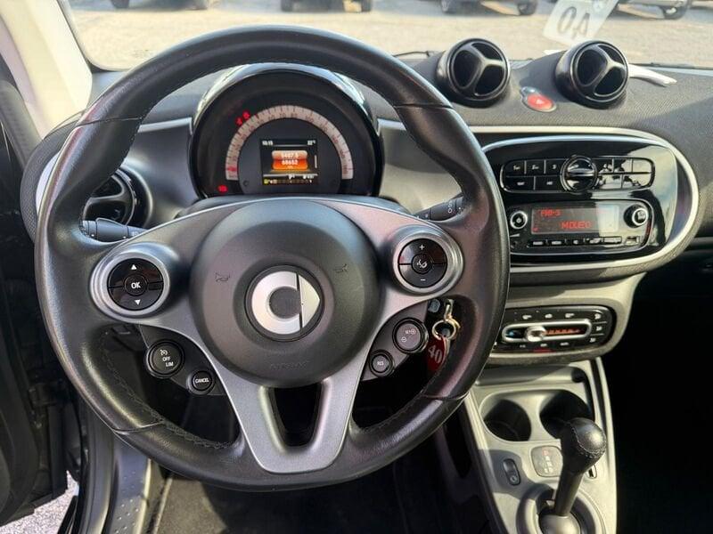 smart fortwo 70 1.0 52kW passion twinamic, PANORAMA, LED, PRONTA CONSEGNA!