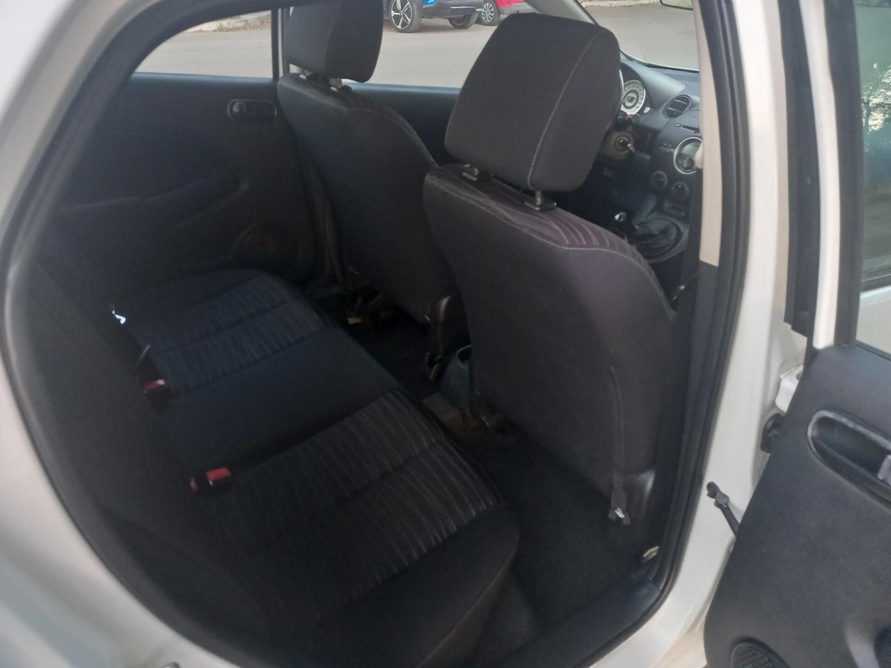 MAZDA 2 1.4 TDCI