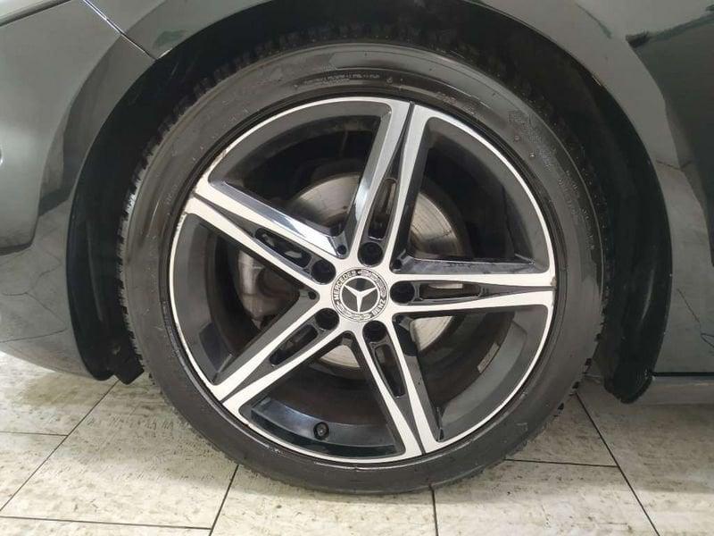 Mercedes-Benz Classe A A 180 d Sport auto