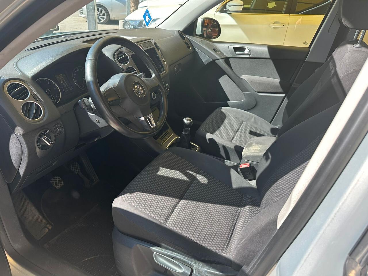 Volkswagen Tiguan 2.0cc diesel 12 mesi garanzia-2011