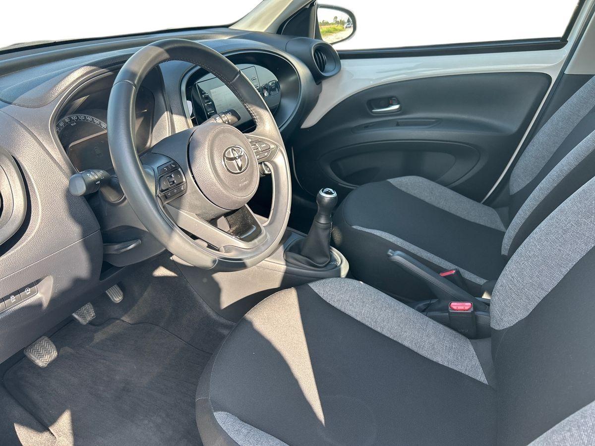 TOYOTA Aygo X - Aygo X 1.0 Active 72cv