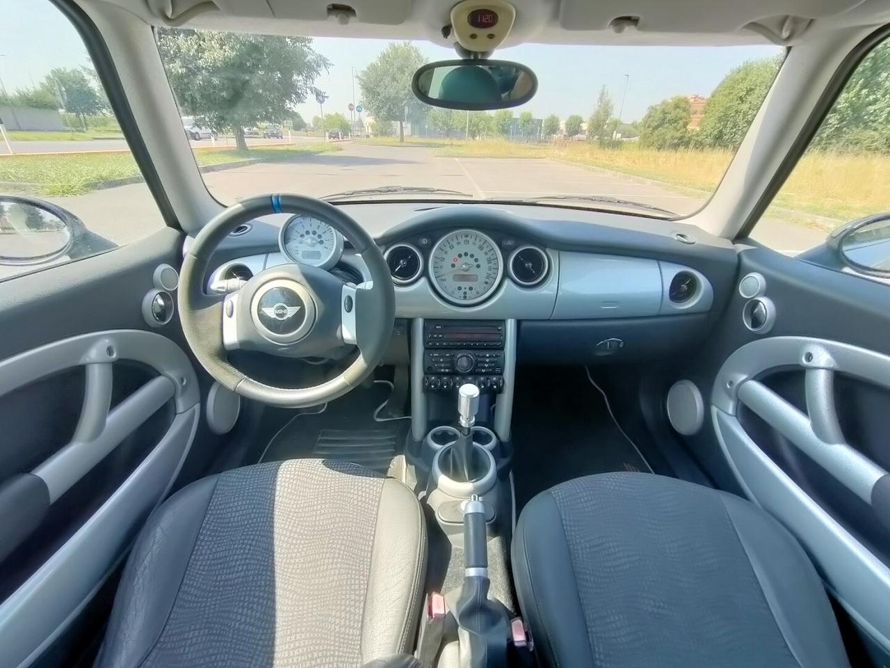 MINI 3 Porte Cooper 1.6 115cv