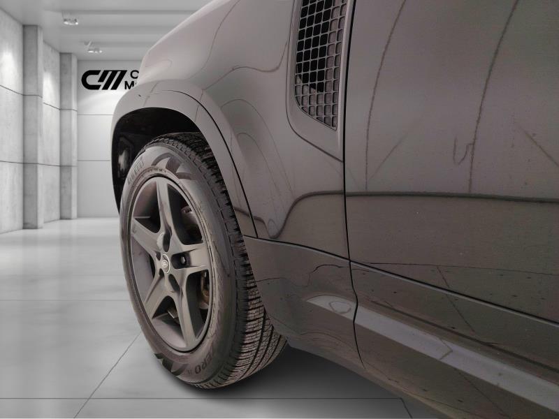 Land Rover Defender 110 3.0 I6 MHEV X-Dynamic SE AWD Auto