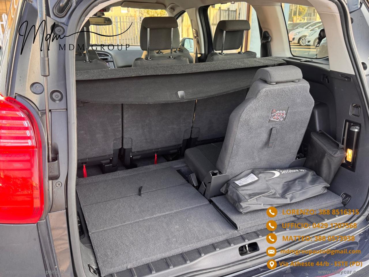 PEUGEOT 5008 1.6 HDi 115 CV Business