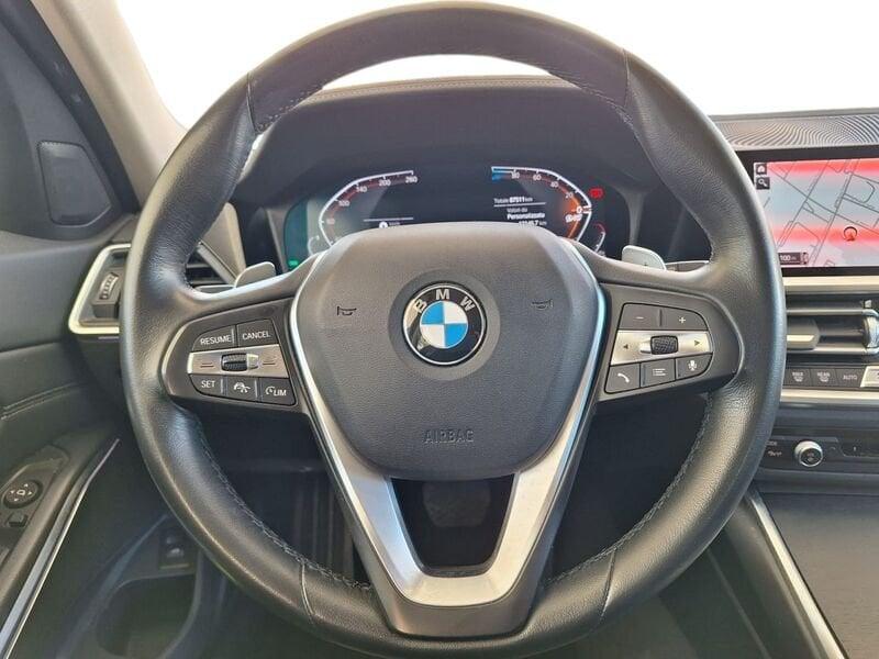 BMW Serie 3 Touring 320d 190 CV Automatica 48V Mild Hybrid Luxury