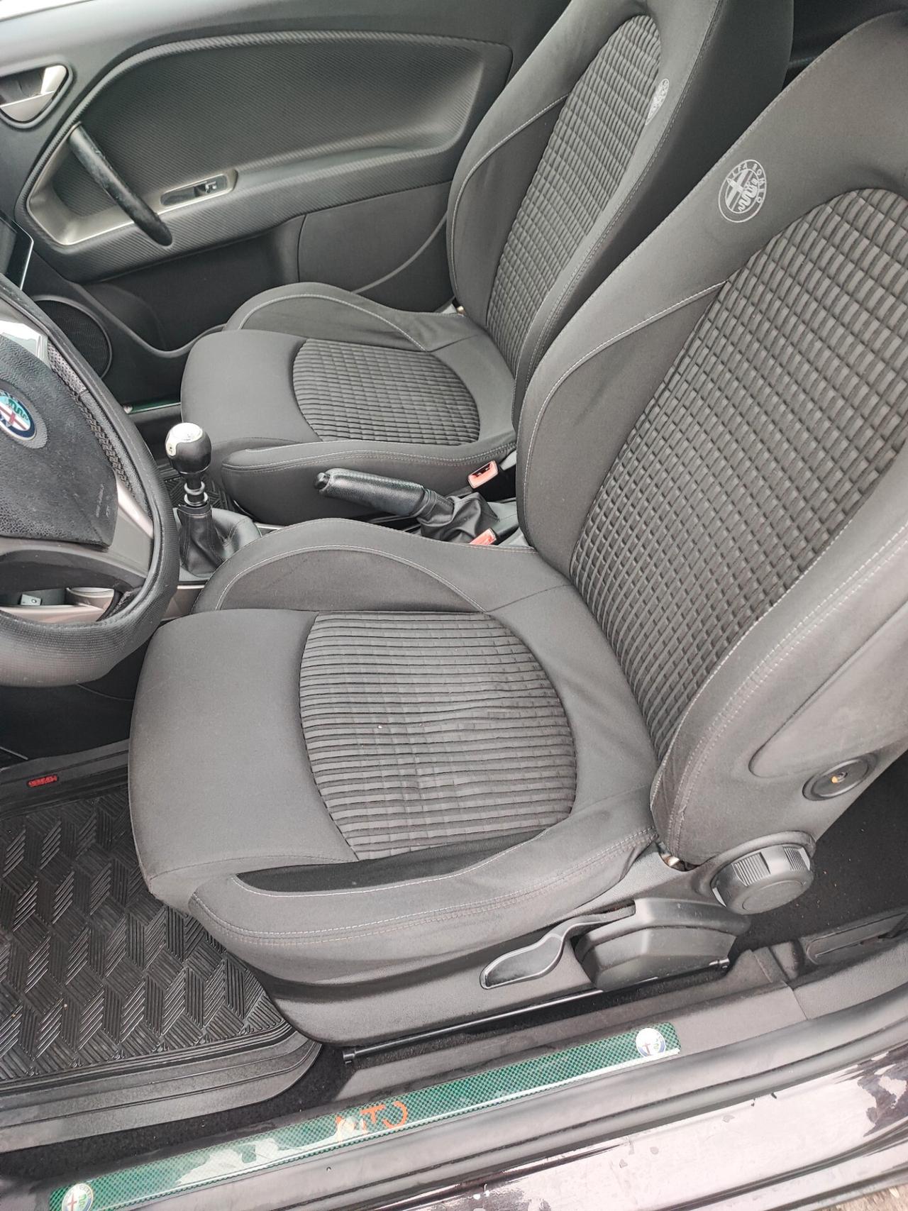 Alfa Romeo MiTo 1.4 105 CV M.air S&S Distinctive