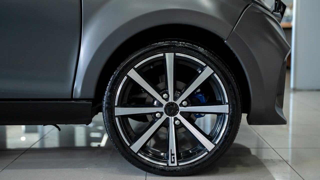 Aixam City GTO 16" PACK LUCI CARPLAY PELLE FULL OPTIONAL