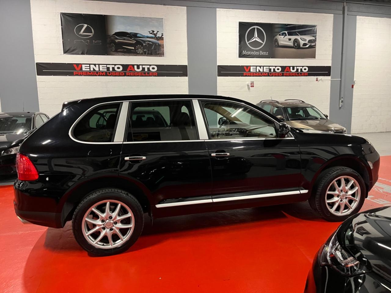 Porsche Cayenne 3.2 V6 cat