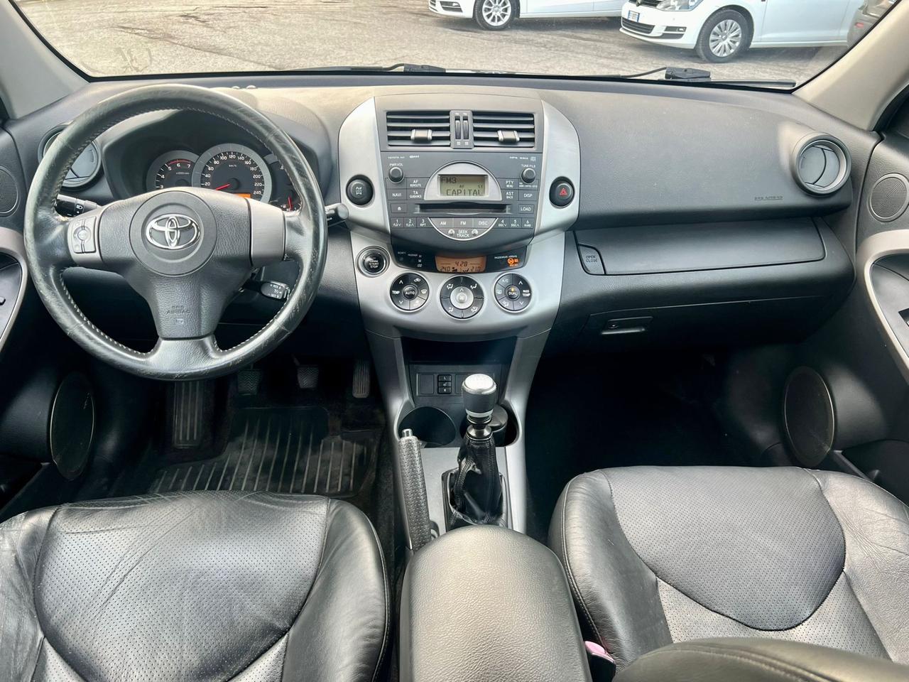 Toyota RAV 4 Crossover 2.2 D-4D 177 CV Luxury