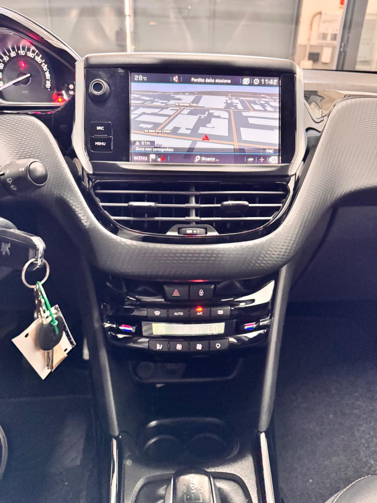 Peugeot 2008 1.2 82 Cv Allure 90.000 KM - 2019