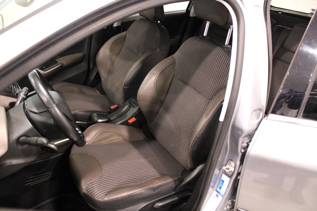 PEUGEOT 2008 1.6 BlueHDi Allure - 2020