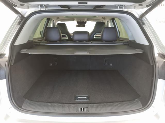MG EHS Plug-in Hybrid Luxury