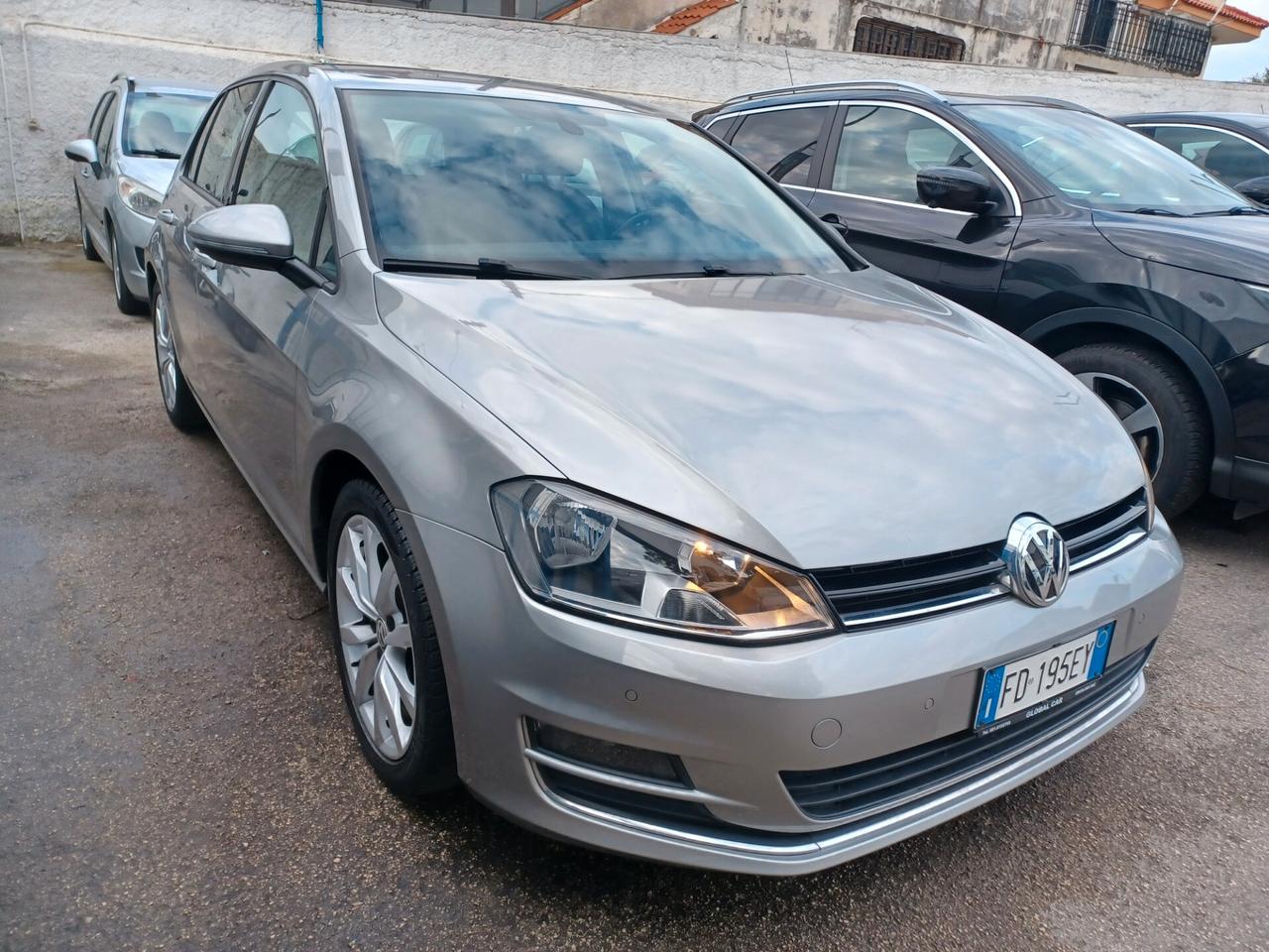 Volkswagen Golf 1.6 TDI DSG 5p. Highline 2016