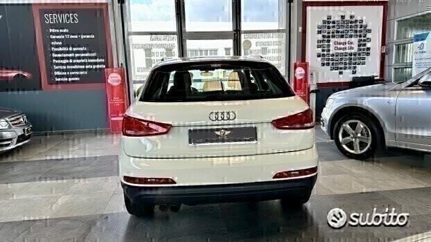 Audi Q3 2.0 TFSI quattro S tronic Business