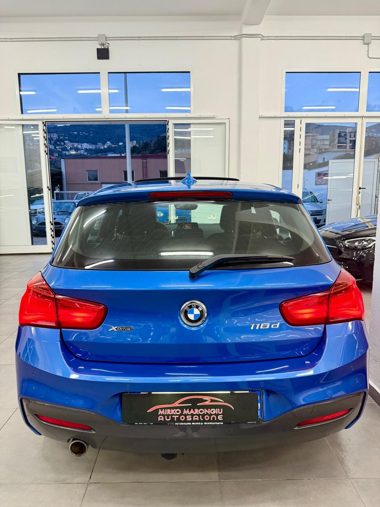 Bmw serie 1 118d xDrive TETTO Msport FINANZIABILE