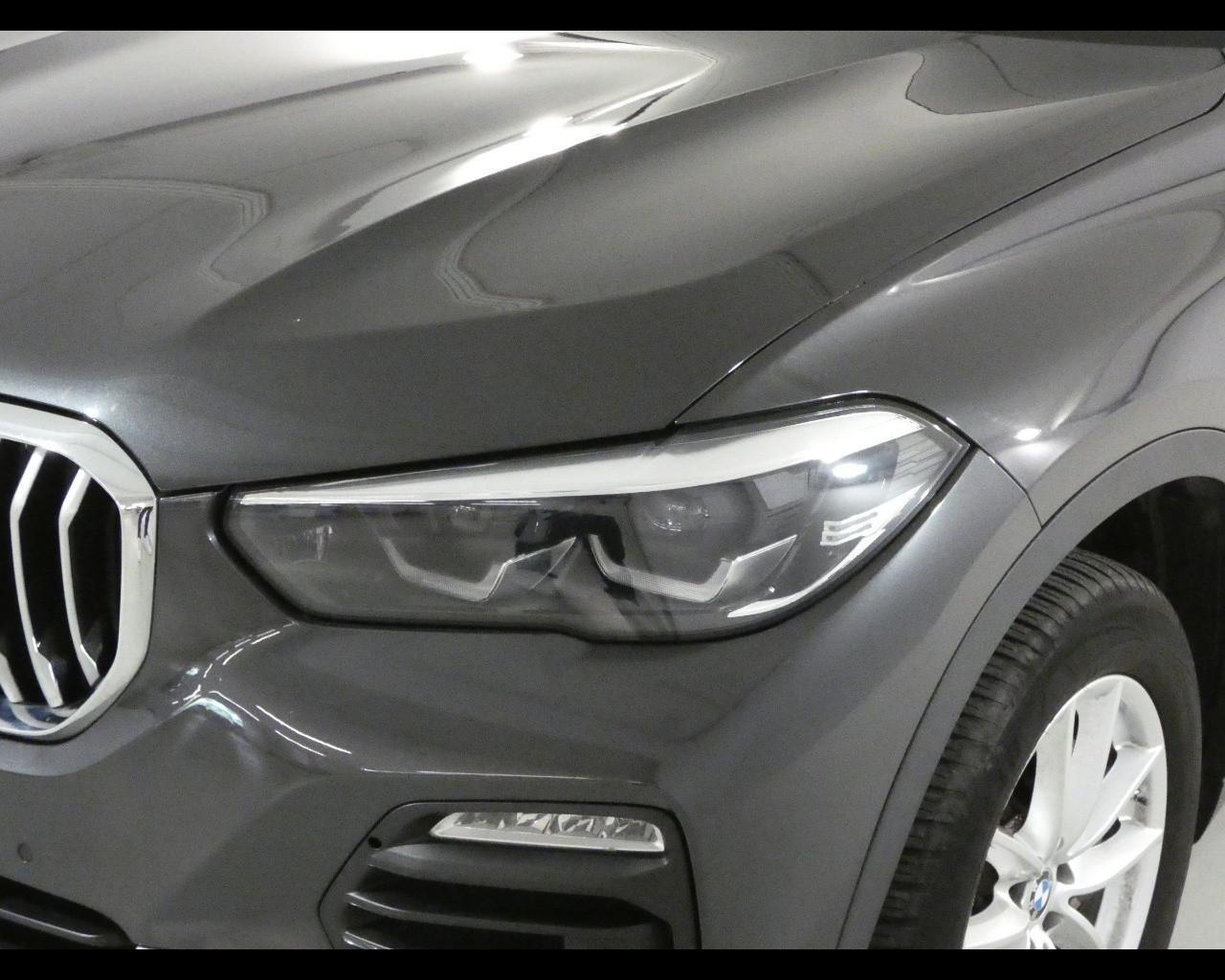 BMW X5 (G05/F95) - X5 xDrive30d 48V Business
