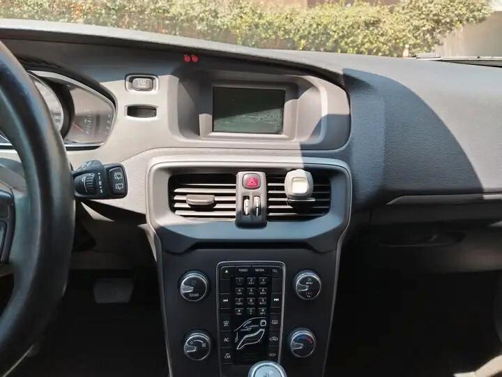 Volvo V40 D2 Geartronic Kinetic