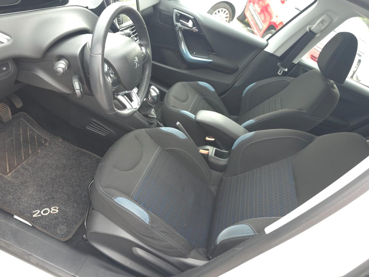 Peugeot 208 1.2 VTi 82 CV 5 porte Allure