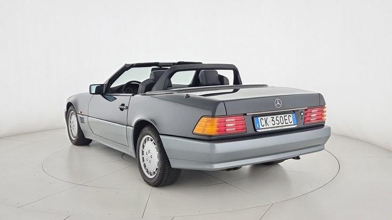 Mercedes-Benz Serie SL 300 SL-24 cat