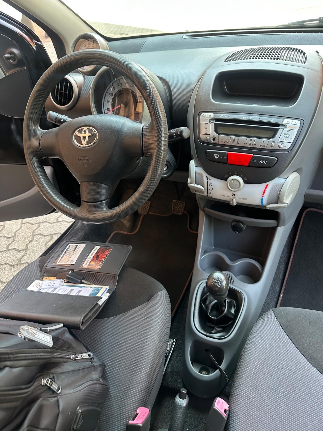 Toyota Aygo 1.0 12V VVT-i 5 porte
